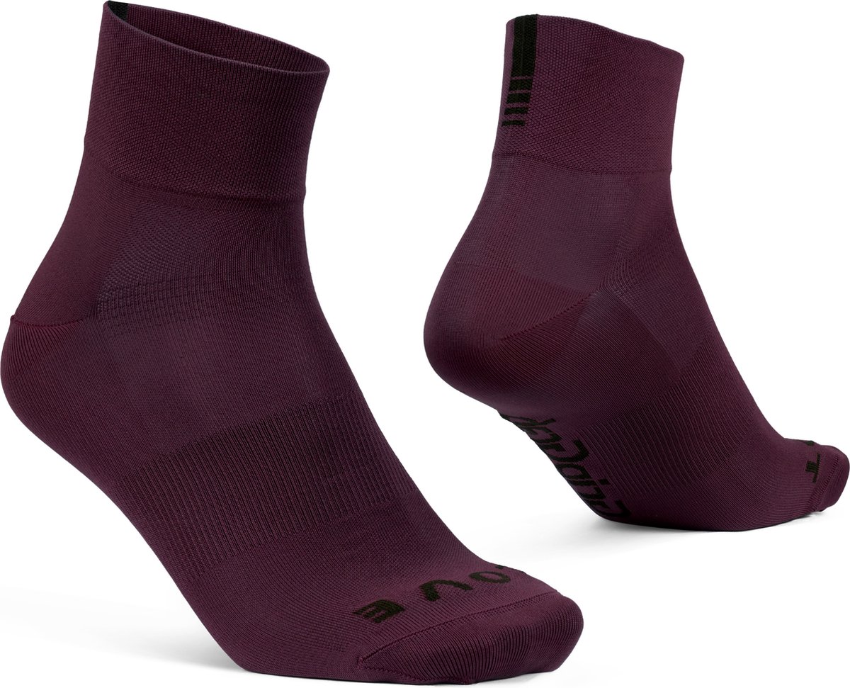 GripGrab - Lightweight SL Korte Performance Zomer Fietssokken 1 Paar Coolmax Wielersport Sokken Low Cut - Donker Rood - Unisex