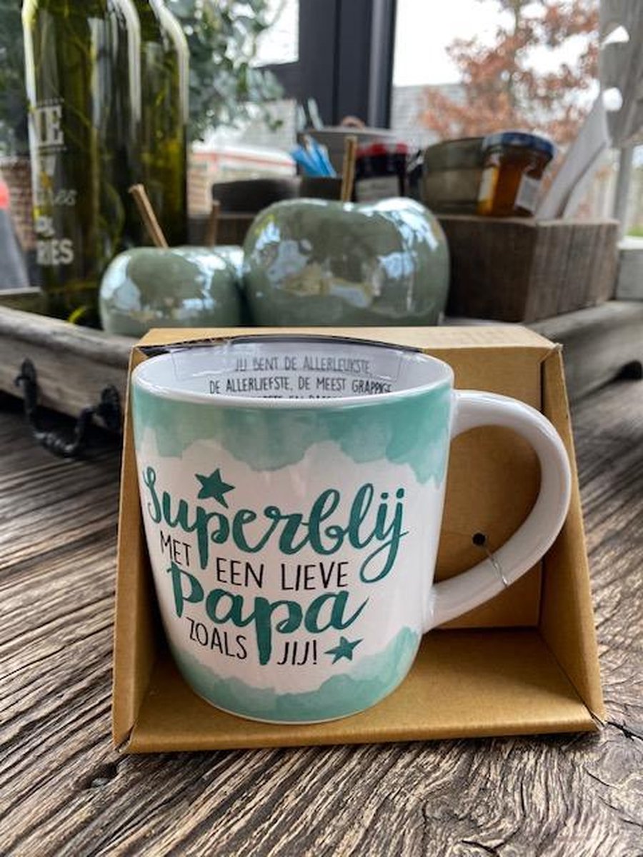 Mok met de tekst Superblij met een lieve papa zoals jij / cadeau / vaderdag cadeau / moederdag / verjaardag / Valentijnsdag / liefde / vriendschap